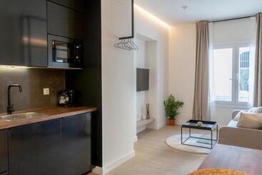 هتل آپارتمان Suites Alfonso X