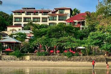 Cinnamon Beach Villas