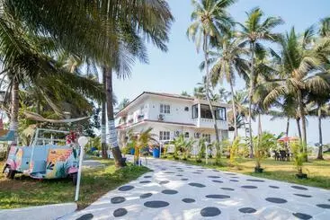 Bed and Breakfast White House In Goa, Truly Amazing Experience