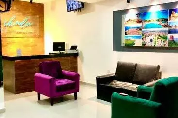 هتل Ikala Santa Cruz