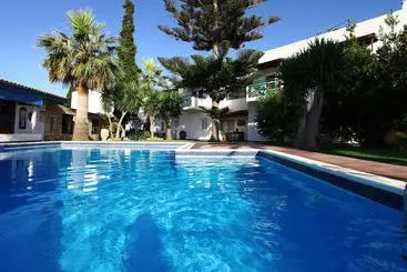 Classic Studios & Apartments