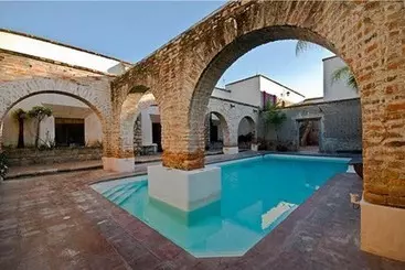 Hacienda Sepulveda Hotel & Spa