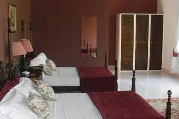 هتل Tamarind Great House