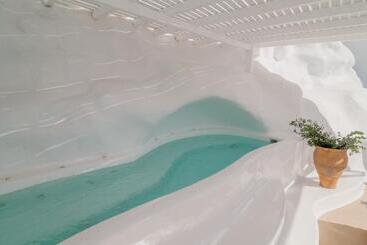 Hotel Apeiron Blue Santorini   Sustainable Adults Only 14+