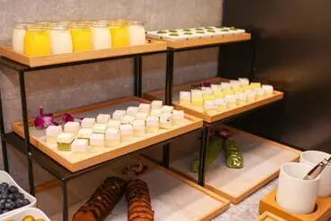 هتل Ji  Shanghai The Bund Jiujiang Road