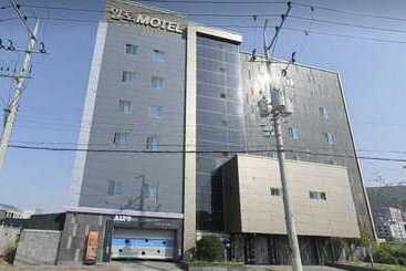 Motelli Daegu Nongong Alto