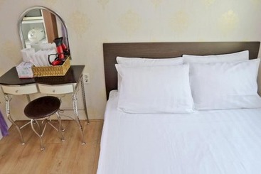 Namhae Eunbit Bada Pension