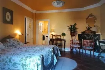 Rural Hotel La Posada De Tamajon