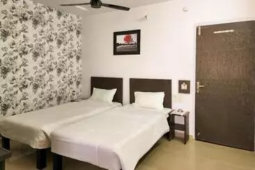 Shivani Inn Hotel & Banquet