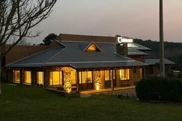 膳宿费 A Estalagem