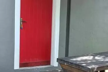 Majatalo Urban Farm Haus Guesthouse