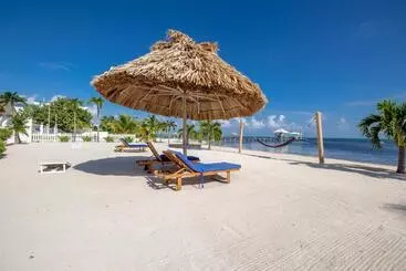 Hol Chan Reef Resort & Villas