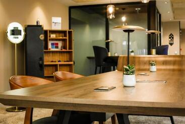 בית מלון כפרי Best Western Plus Le Conquerant Rouen Nord