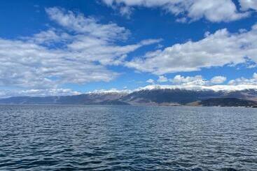 בית מלון כפרי Rritja E Koranit