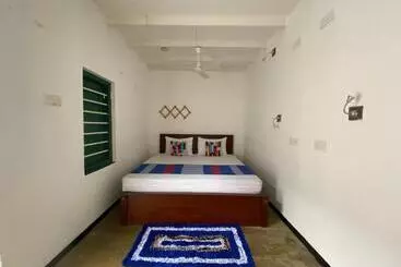 Backpack Beach Hostel & Reggae Bar