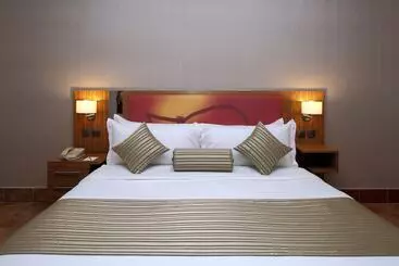 Mena Holiday Beach Resort Half Moon