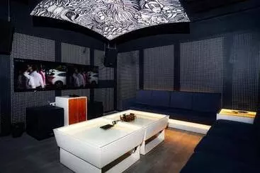 Loccal Collection Hotel Komodo