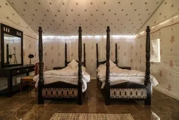 Szálloda Aravali Nature Luxury Camp