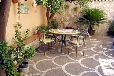 צימר Villa Pollio