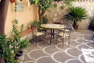 Bed and Breakfast Villa Pollio