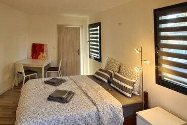 פנסיון Cosy Studio Dans Le Site Historique De Pézenas