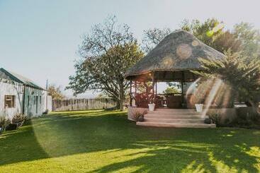 مبيت وإفطار Buffelsfontein Farm Cottage