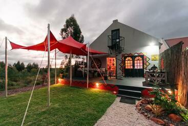 فندق Howards View