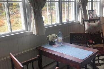 Långhedgården Bed & Breakfast