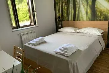 Majatalo Ai Cerri Di Remí