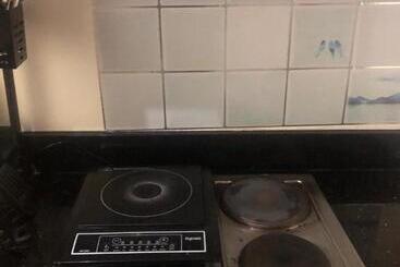 پانسیون Staycation