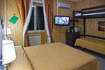 تختخواب و صبحانه Bijou Rome