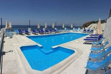 Otel Corallo Calavà