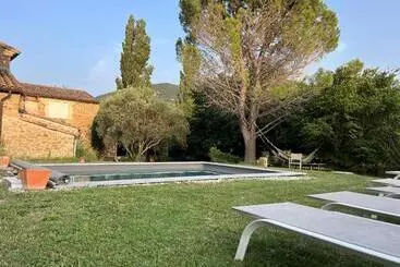 Bed and Breakfast Mas Redortier