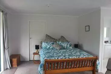 Bed and Breakfast Aramatai Gardens