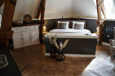 Boetiekhotel Ons Oude Raadhuis Digitaal Inchecken Via Sms En Mail