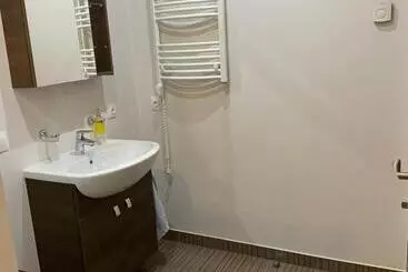 پانسیون Guest House Atostogana