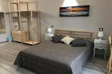 پانسیون Attico Livorno Bed & Relax