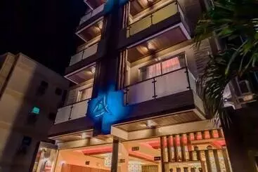 هتل Avoca Inn