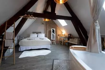 Bed and Breakfast La Tour Aux Grains Chambres Autonomes