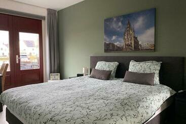 פנסיון Gouda S Herenhuys