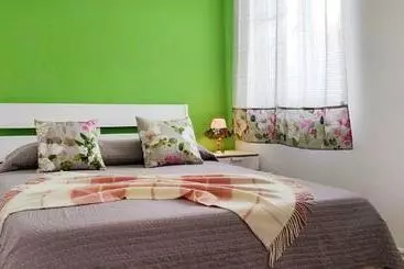 ベッドアンドブレックファースト Rainbow Guest House