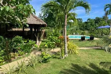 Cabagnow Seaside Resort