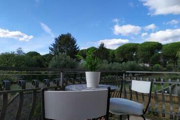 膳宿费 Alloggio Al 29