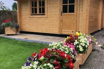 Pensiune Cosy Log Cabin   The Dookit   Fife