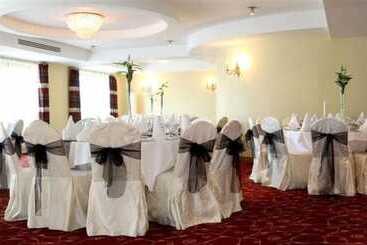 Hotel Annebrook House