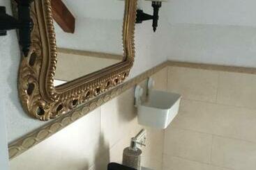 پانسیون Casa Moldovan