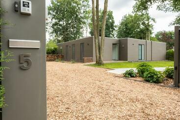 Bed & Breakfast Nummer5