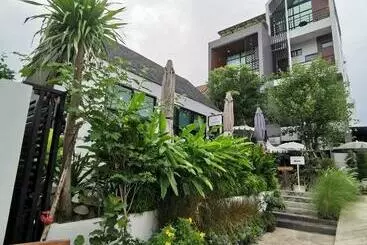 Bed & Breakfast Daad Fah Home And Cafe