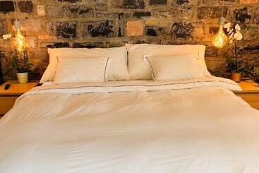 Aamiaismajoitus (B&B) Family Suite With Garden And Amaizing View To Lugano