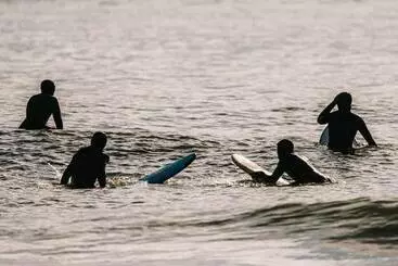 تختخواب و صبحانه Surf House Dreamers Coast